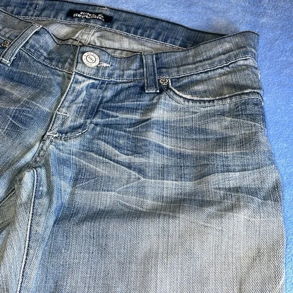 Rock & Republic Women’s Capris.  Size 27. - Picture 5 of 12